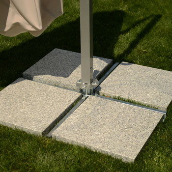 Slab base for cantilever parasol - in use