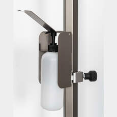 Fluid dispenser